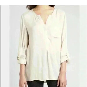 Joie 100% silk v-neck blouse size large